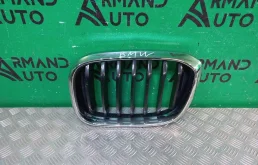 Решетка радиатора BMW X3 2017-2021 51137397465 G01, левая