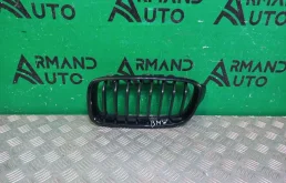 Решетка радиатора BMW 3 series 2011-2020 51712240775 F30 F31, левая