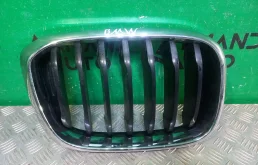 Решетка радиатора BMW X3 2017-2021 51137397466 G01, правая