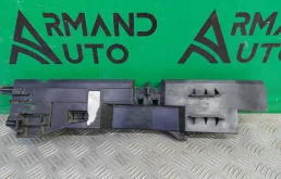 Дефлектор радиатора BMW X5 2006-2013 17118572188 E70, левый