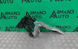 Кронштейн панели передней нижний Mercedes E-Class 2016-2023 A2136206500 W213, правый