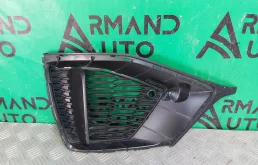 Решетка бампера Audi Q8 2018-нв 4M8807681ARU6 1, передняя левая