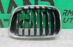 Решетка радиатора BMW X3 2017-2021 51137397465 G01, левая