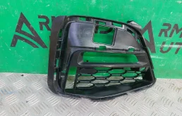 Решетка бампера BMW 3 series 2018-2022 51118069372 G20 G21, передняя правая