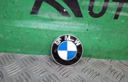 Эмблема BMW 7 series 2015-2022 51148132375 G11 G12, передняя