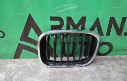 Решетка радиатора BMW X3 2017-2021 51137397465 G01, левая