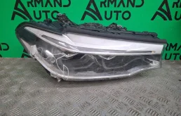 Фара BMW 5 series 2016-2020 63117214962 G30 G31, правая