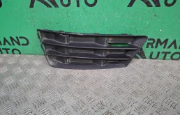 Решетка бампера Audi A4 2015-2020 8W0807681B9B9 5 B9, передняя левая