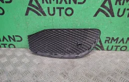 Решетка бампера Mercedes E-Class 2016-2020 A2138850822 W213, передняя правая