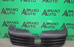 Решетка радиатора Volkswagen Passat 2011-2015 3AA853651DKWI B7
