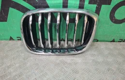 Решетка радиатора BMW X3 2017-2021 51137464931 G01, левая