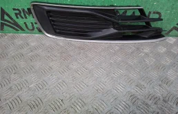 Решетка бампера Audi A6 2014-2018 4G0807648VMZ 4 C7, передняя правая