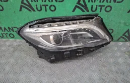 Фара Mercedes GLA-Class 2013-2017 A1569063200 X156, правая