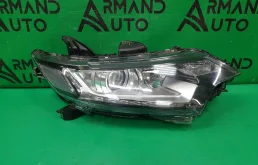 Фара MITSUBISHI OUTLANDER 2015-2023 8301C854 3, правая