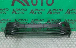 Решетка бампера Toyota Camry 2017-2021 5310233160 8 XV70, передняя