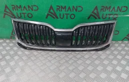 Решетка радиатора Skoda Octavia 2017-2020 5E0853653C041 3 A7 (5E)