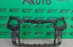 Панель передняя (суппорт радиатора) Kia Sorento 2009-2012 641012P000 2 XM