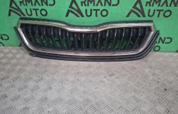Решетка радиатора Skoda Rapid 2020-2023 60U8536689B9 2