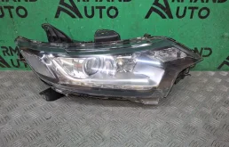 Фара Mitsubishi Outlander 2015-2023 8301C854 3, правая