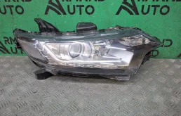 Фара Mitsubishi Outlander 2015-2023 8301C854 3, правая