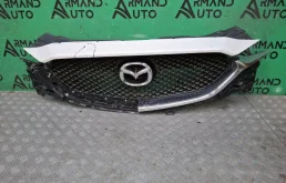 Решетка радиатора Mazda CX-5 2017-нв KB8B50710J 2