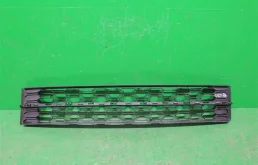 Решетка бампера SKODA OCTAVIA 2017-2020 5E0853677K9B9 3 A7 (5E), передняя