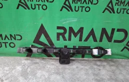 Кронштейн бампера центральный Ford Focus 2011-2019 1748858 3, задний