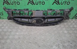 Решетка радиатора Hyundai Solaris 2010-2014 863511R000 1