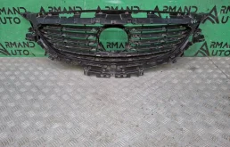 Решетка радиатора Mazda 6 2015-2018 G46L50712A 3 GJ