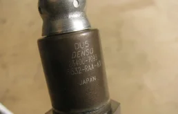 Лямбда-зонд (верхний) для Honda Accord 2003 года на фотографиях