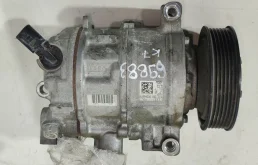 Компрессор кондиционера 8T0260805E  2.0 Бензин Au