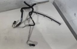 Трубка обратки форсунок 03L130235AD  2.0 TDI Volkswagen