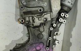 Крышка двигателя передняя 03C109211CF  1.4 TSI Volkswagen