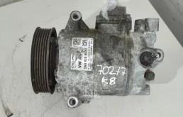 Компрессор кондиционера 5N0820803E  2.0 TDI Volkswagen