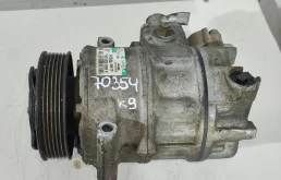 Компрессор кондиционера 1K0820859F  2.0 TDI Volkswagen