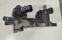 Корпус термостата 03C121111P  1.4 TSI Volkswagen