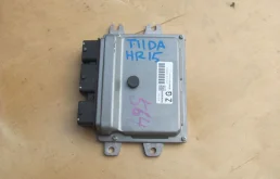 Блок управления двигателем для Nissan Tiida на фотографиях