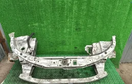 Панель передняя OPEL ASTRA H, ZAFIRA B 2004- серебро б/у ASTRA H(2004-2014);ZAFIRA B(2005-2014)