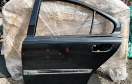 Дверь Volvo S60 2005 30796488 B5244S, задняя левая