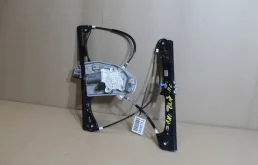 Двери для Mercedes-Benz CLC class 2010 года на фотографиях