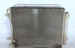 РАДИАТОР КОНДИЦИОНЕРА VOLKSWAGEN 3C0820411B XE282Z