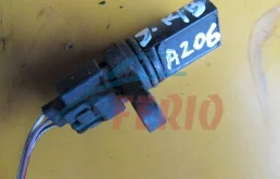 Датчик положения коленвала для Nissan X-Trail на фотографиях
