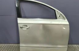 Дверь передняя правая Audi q7 2010 4L0831052A 4LB CJTC
