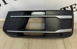 Решетка бампера боковая Audi Q7 2015- 4M