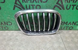Решетка радиатора BMW X3 2017-2021 51137464932 G01, правая