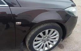 Крыло правое для Opel Insignia на фотографиях