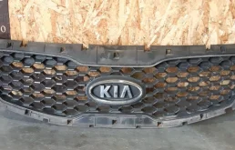 Решетка радиатора Kia Sorento II (2009—2012) 2010 3D - BRIGHT SILVER