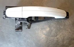 Ручка двери задней наружная левая Ford Kuga I (2008—2012) 2012 белый