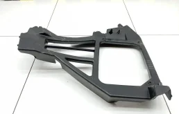 Кронштейн заднего бампера правый Ford Focus 2007