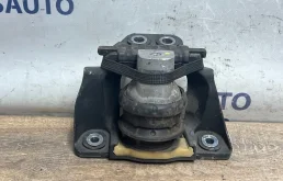 Опора ДВС Volvo V90 Cross Country 31686885 V90 CROSS COUNTRY 2.0 T23, правая